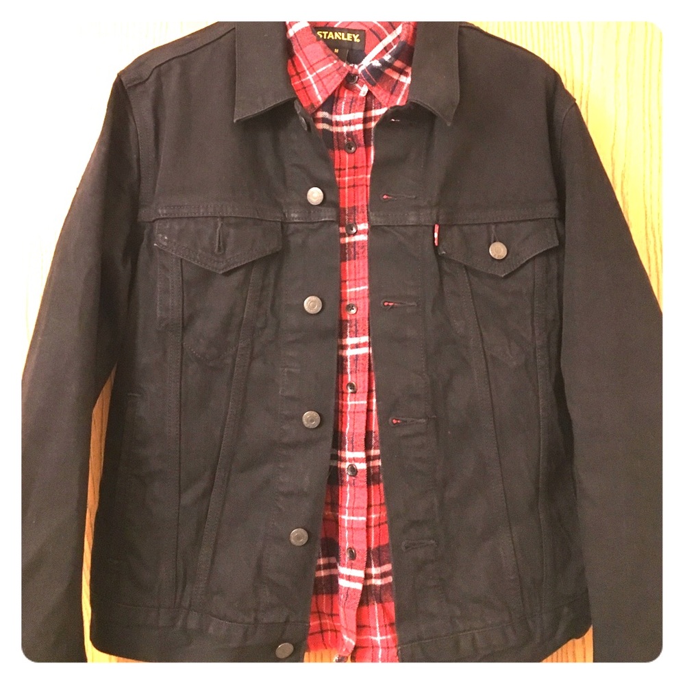 Men’s black Levi denim Trucker jacket